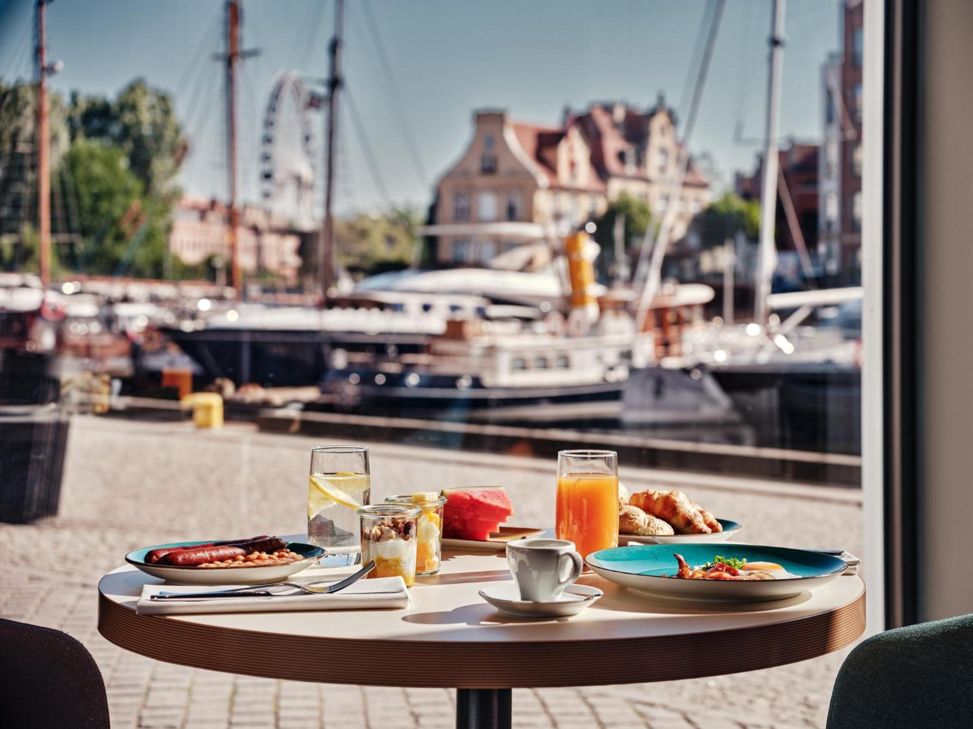 Holiday Inn Gdansk - City Centre By Ihg Buitenkant foto